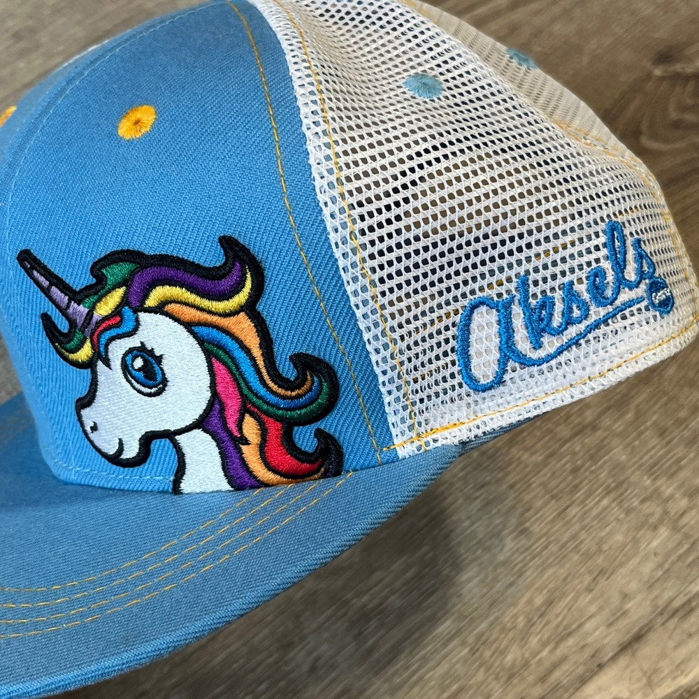 Aksels Unicorn Rainbow Snapback Trucker Hat Blue White Mesh Flat Brim Cap